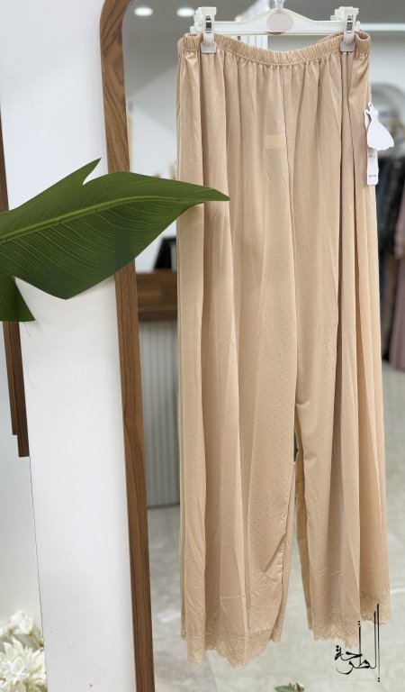 بنطلون داخلي