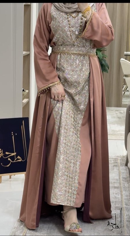 عسلي غامق