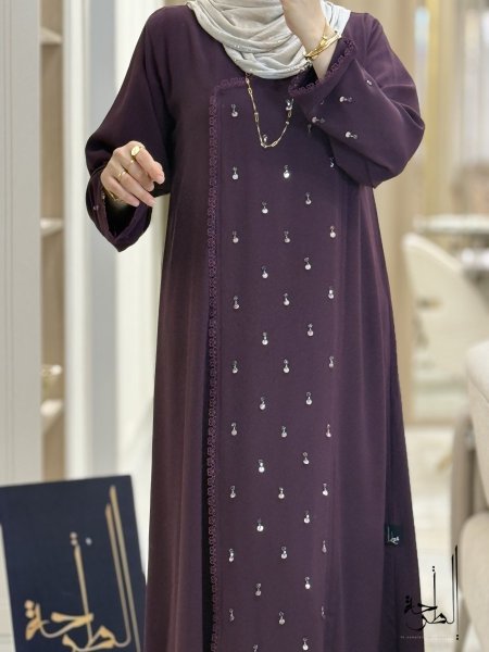 عنابي فاتح