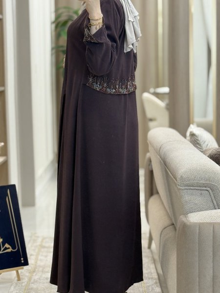 عبايه بشك من الخلف 9439
